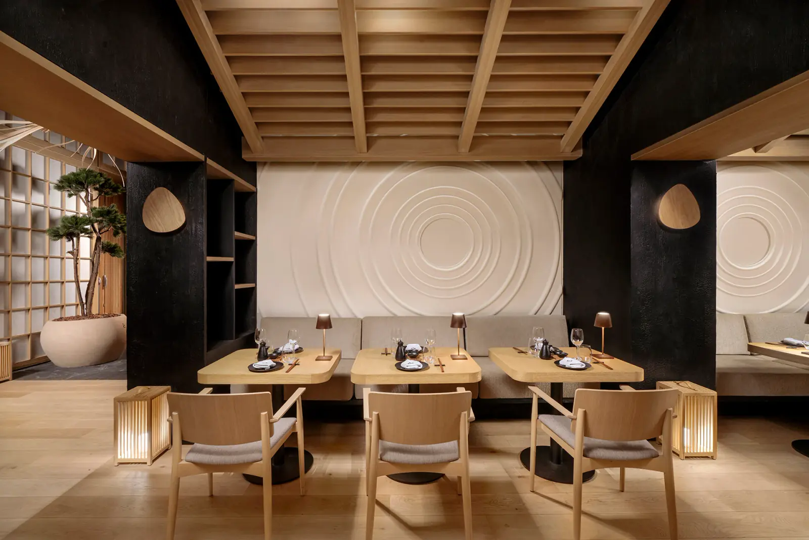 Tricky Tales — DSC07867+HDR-Edit